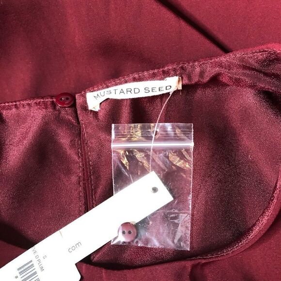 Mustard Seed Solid Lace Bell Sleeve Plum NWT - Picture 5 of 6